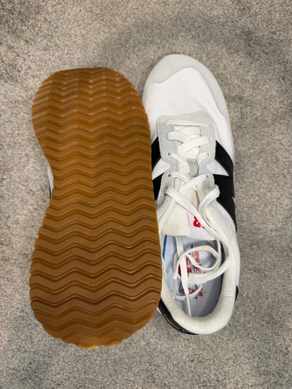 New Balance Men's White & Black Retro Trail Runner with Gum Sole - Picture 2 of 2